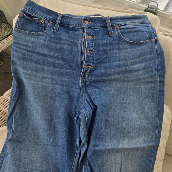 Jeans - Picture 1 of 7